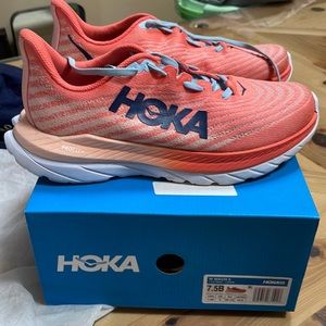 Hoka Mach 5 Women’s 7.5B great condition